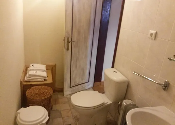 Casa Freiras Oda ve Kahvaltı Marialva