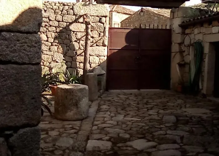 Casa Freiras Oda ve Kahvaltı Marialva